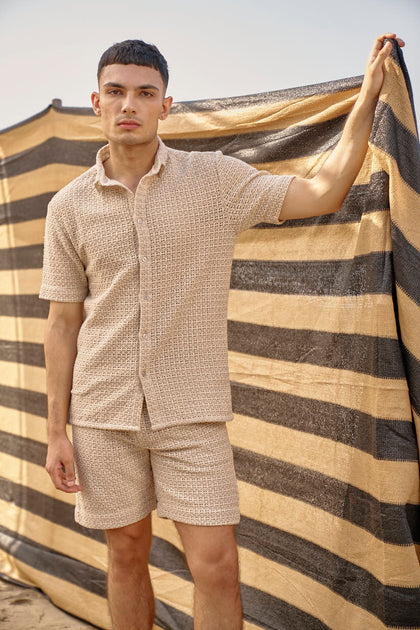 Best stripe coord: Linen shirt and shorts set